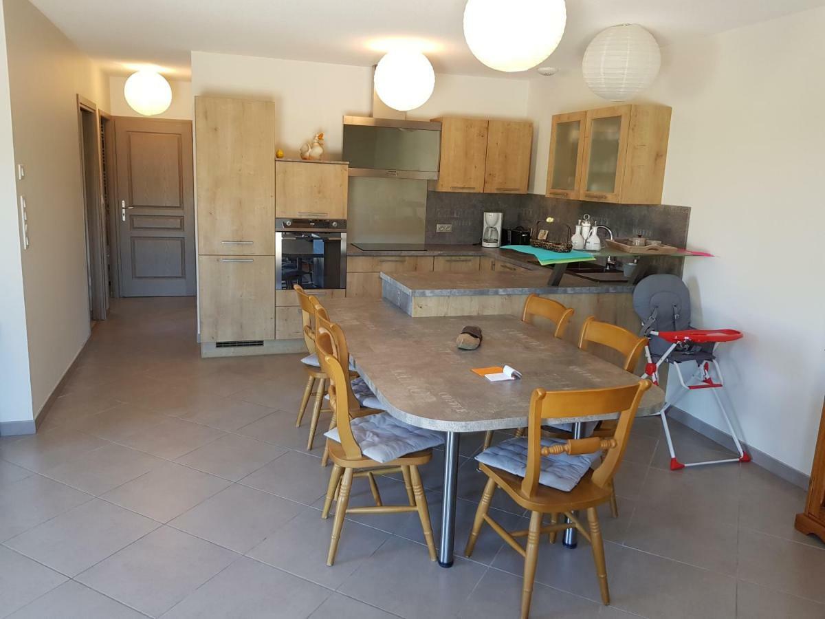 Gite Le Petit Pied-A-Terre La Chapelle-Saint-Sauveur  Dış mekan fotoğraf